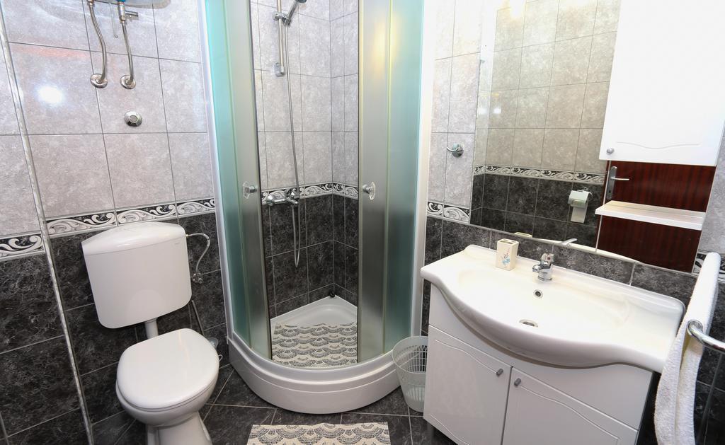 Apartments Jadranka Lovište Extérieur photo
